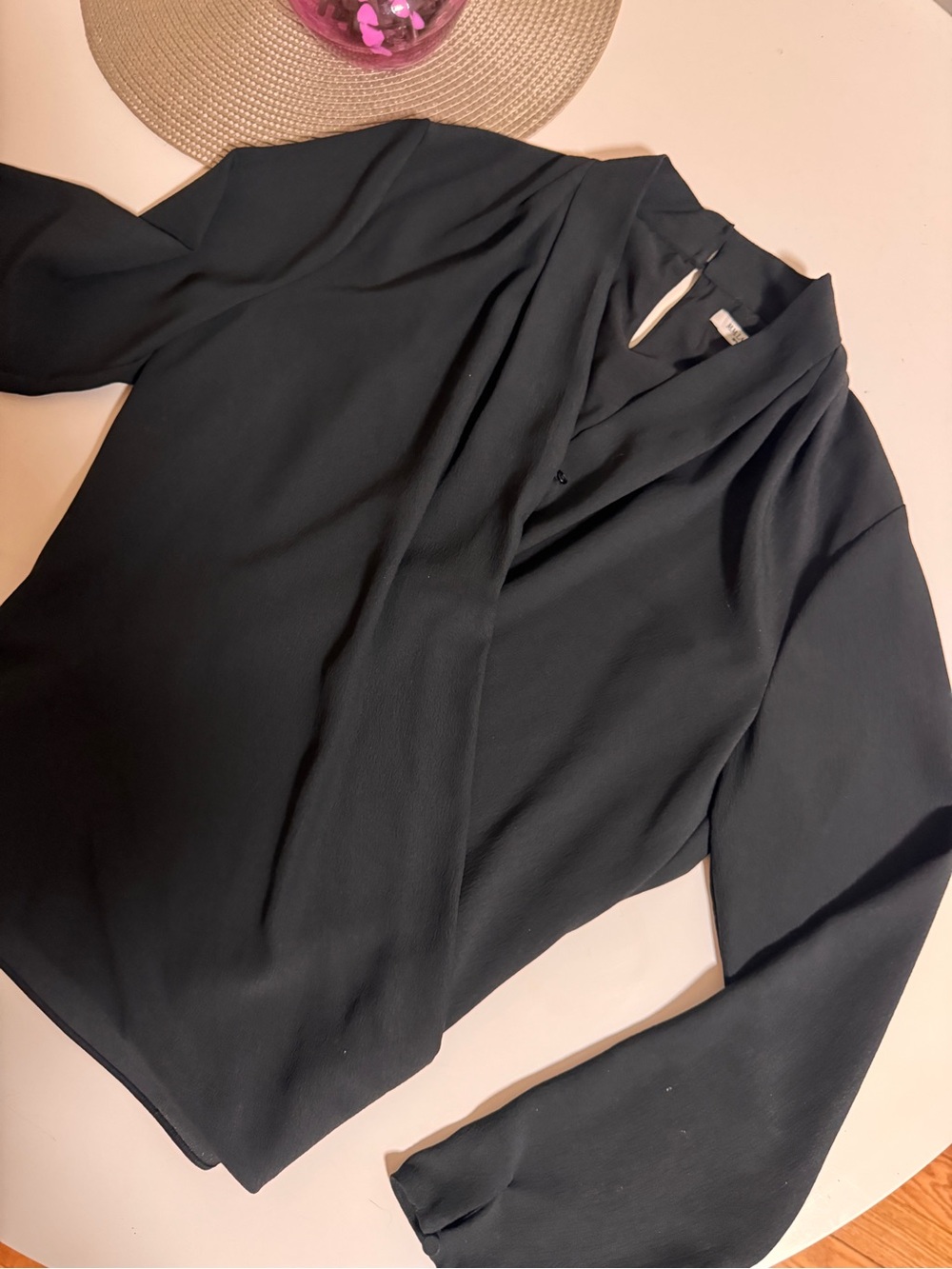 M.M.LAFLEUR Black Draped V-Neck Long Sleeve Blouse